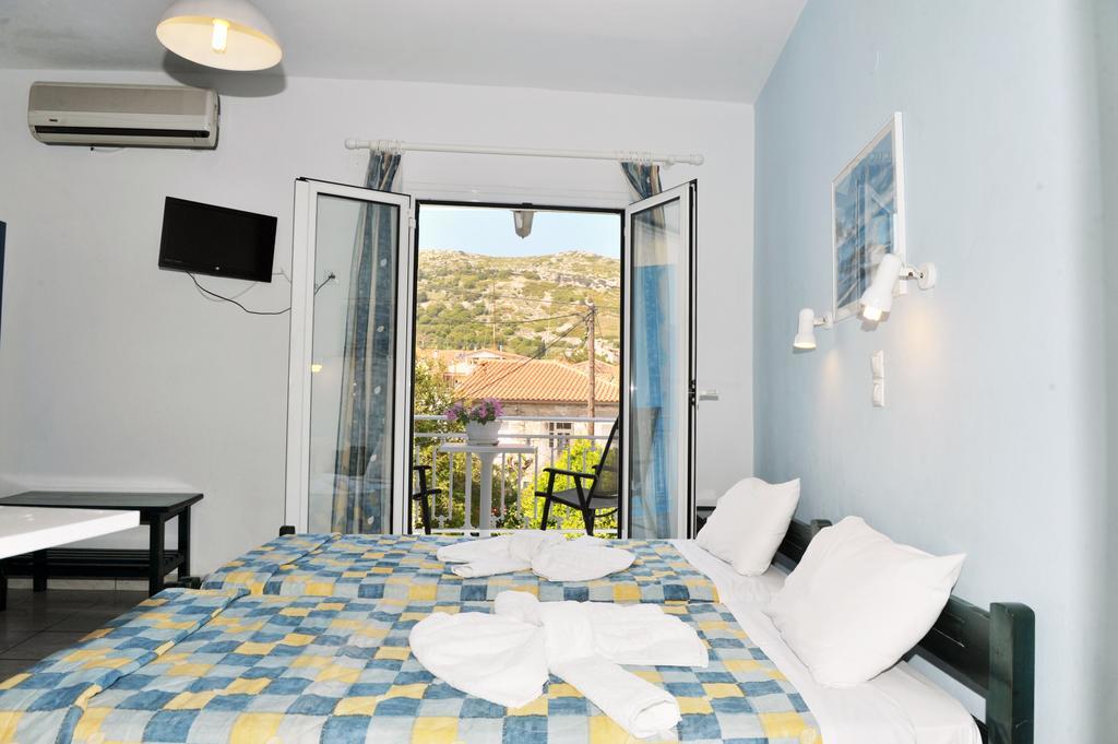 Ferienwohnung Studio Ifigenia Pythagóreion Zimmer foto